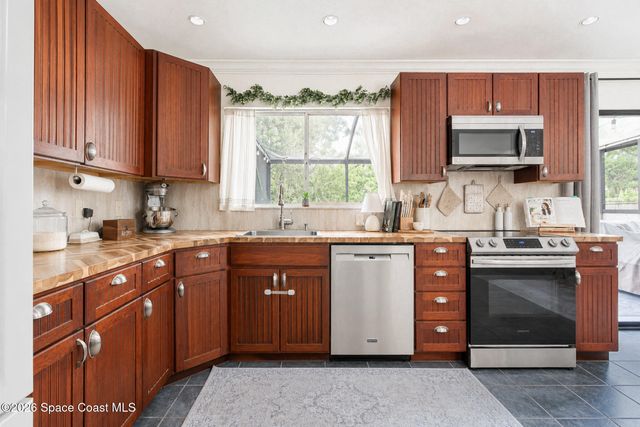 1481 Mariposa Drive NE, Palm Bay, FL 32905