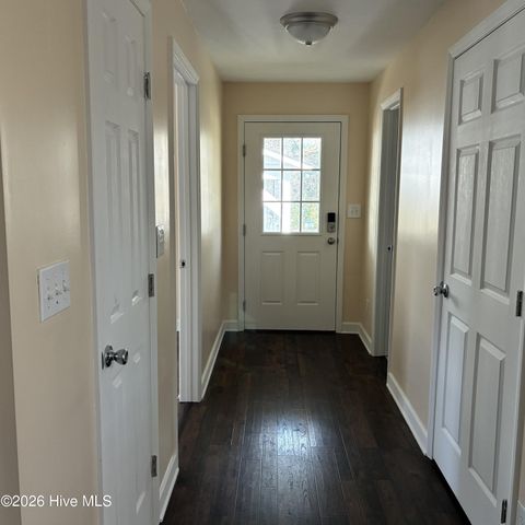 376 Governors Road SE, Winnabow, NC 28479