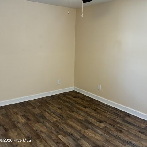 376 Governors Road SE, Winnabow, NC 28479