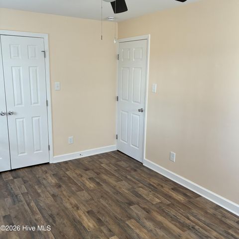 376 Governors Road SE, Winnabow, NC 28479