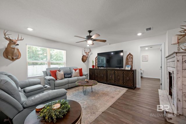 15806 Laurelbrooke Loop, Fairhope, AL 36532