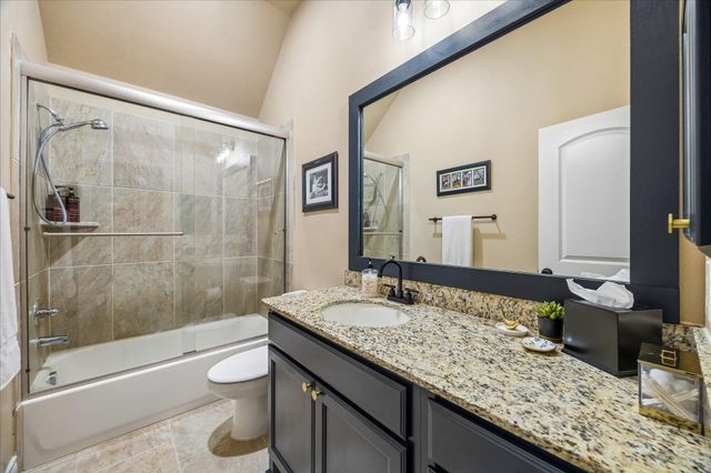 9242 Holloway Cliff Lane, Cypress, TX 77433