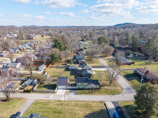 101 Bash Avenue, Somerset, KY 42501