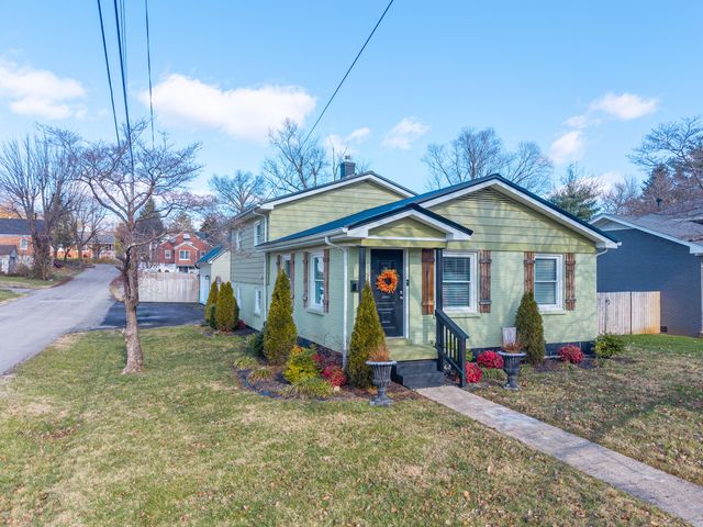 101 Bash Avenue, Somerset, KY 42501