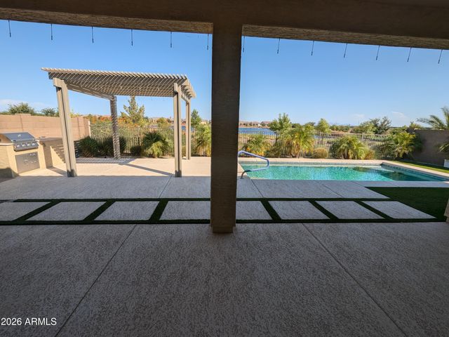24611 N 174TH Drive, Surprise, AZ 85387