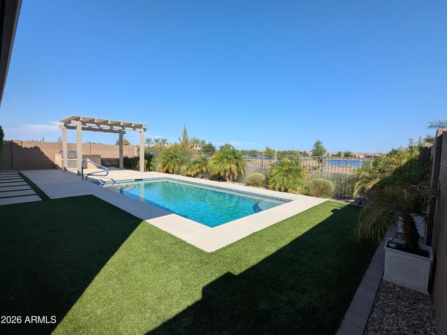 24611 N 174TH Drive, Surprise, AZ 85387