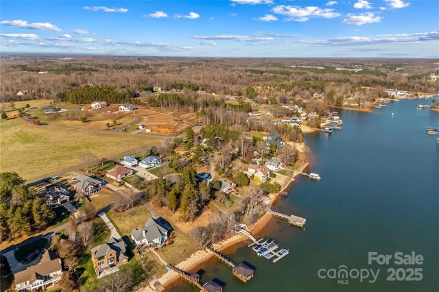 124 Bentley Court 6, Troutman, NC 28166