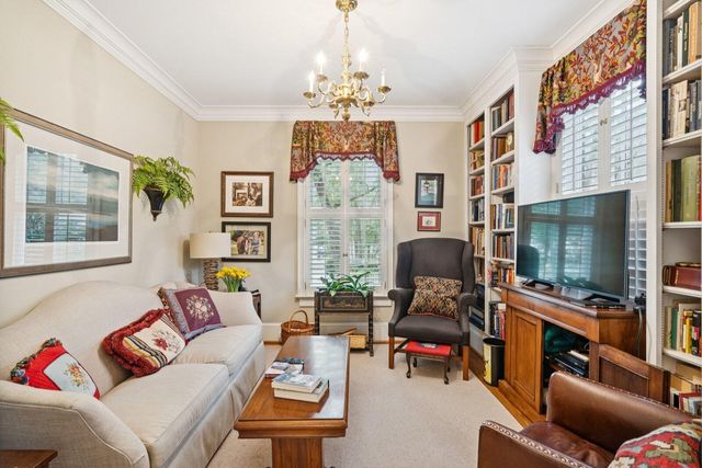 500 Central Avenue, Summerville, SC 29483