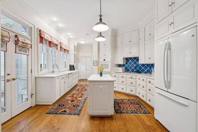 500 Central Avenue, Summerville, SC 29483
