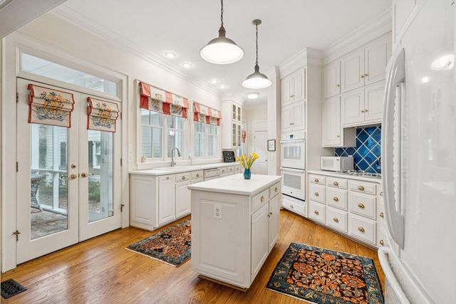 500 Central Avenue, Summerville, SC 29483