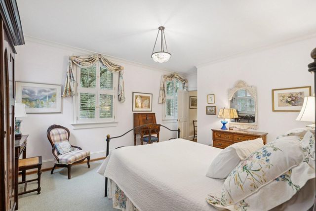 500 Central Avenue, Summerville, SC 29483