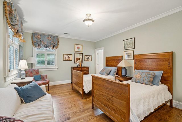 500 Central Avenue, Summerville, SC 29483