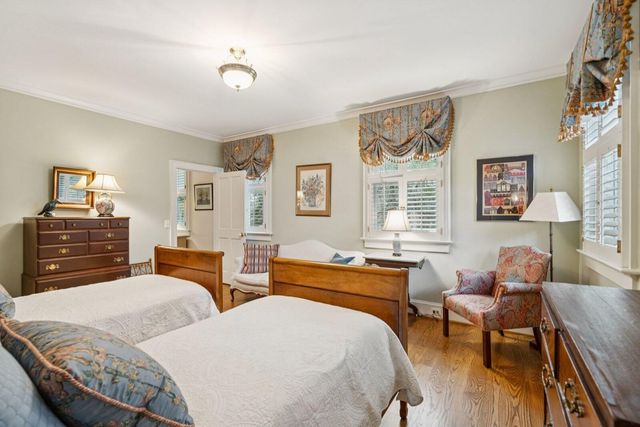 500 Central Avenue, Summerville, SC 29483