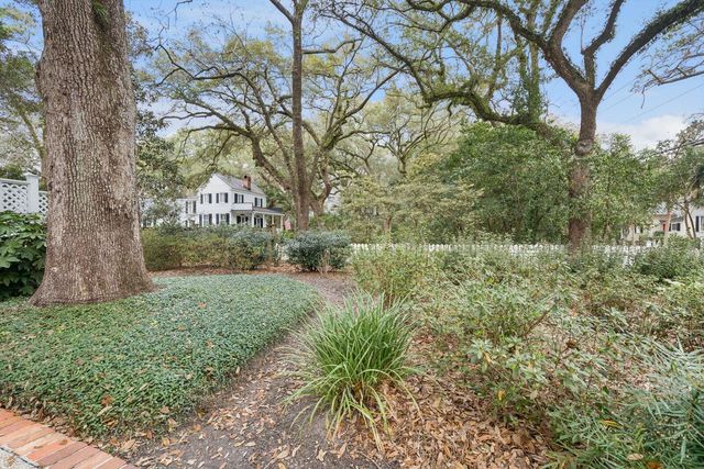 500 Central Avenue, Summerville, SC 29483