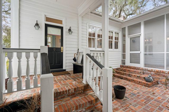 500 Central Avenue, Summerville, SC 29483