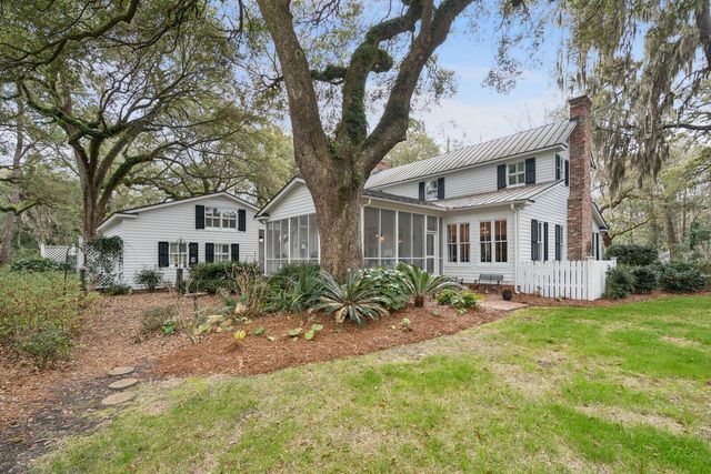 500 Central Avenue, Summerville, SC 29483