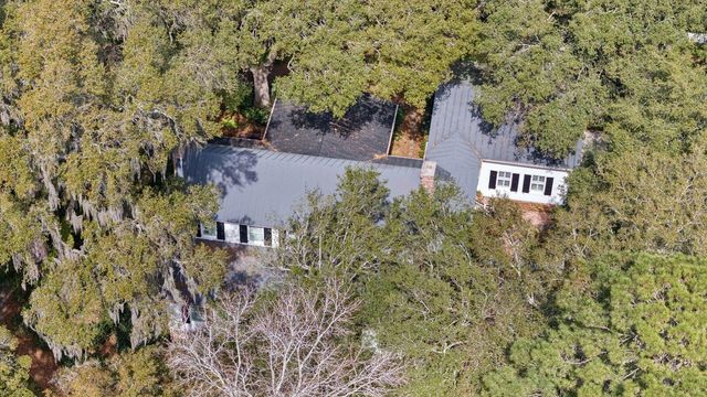 500 Central Avenue, Summerville, SC 29483
