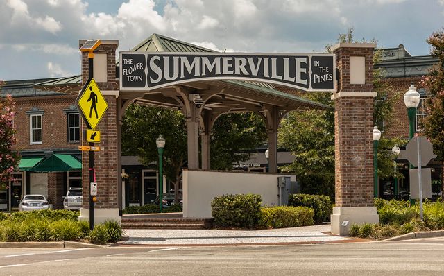 500 Central Avenue, Summerville, SC 29483