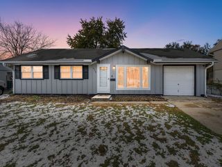 420 Berkshire Avenue, Romeoville, IL 60446