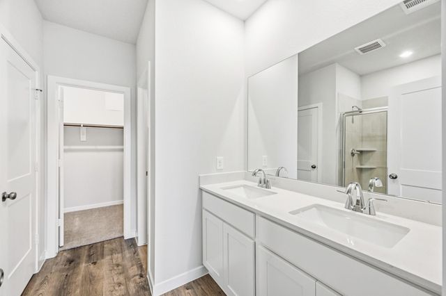 1881 Redwood Lane, Dayton, TX 77535