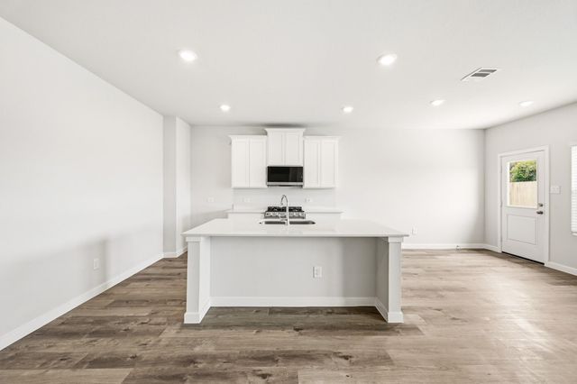 1881 Redwood Lane, Dayton, TX 77535