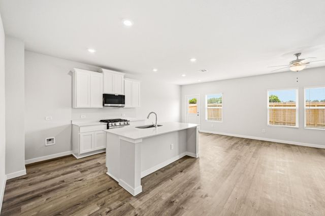 1881 Redwood Lane, Dayton, TX 77535