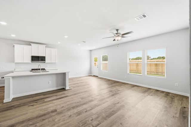 1881 Redwood Lane, Dayton, TX 77535