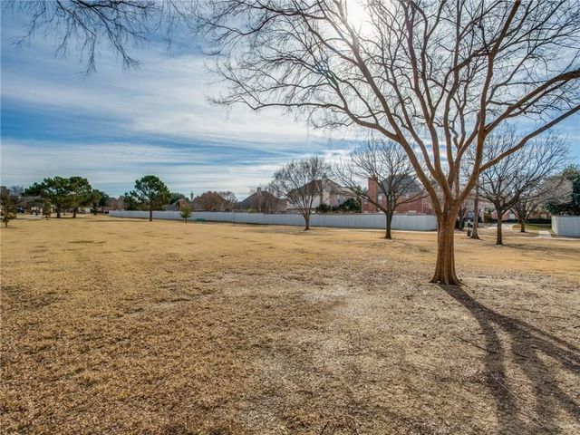 5313 Hibbs Drive, Fort Worth, TX 76137