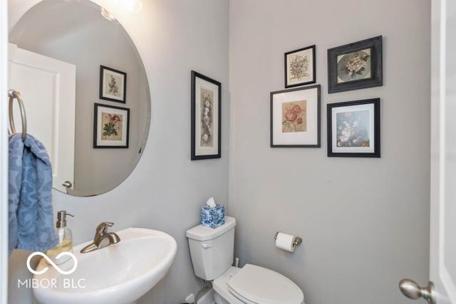 10732 Flat Fork Drive, Fishers, IN 46040