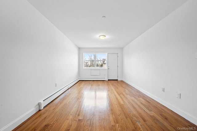 13907 34th Avenue, Flushing, NY 11354