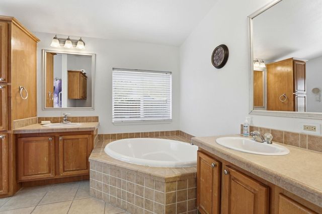 500 W 10th Street 119, Gilroy, CA 95020