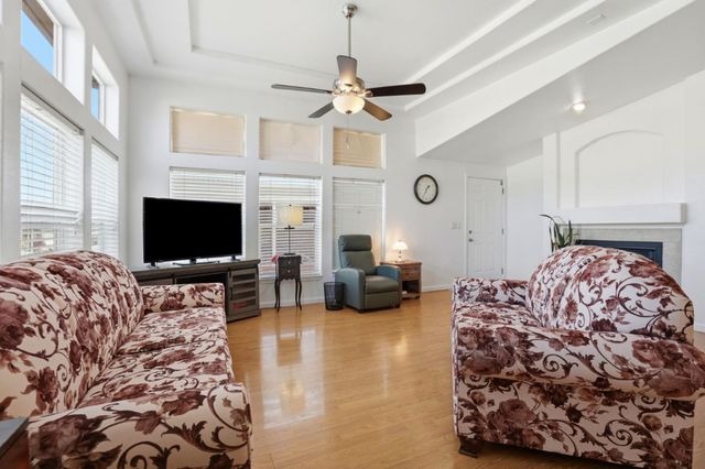 500 W 10th Street 119, Gilroy, CA 95020