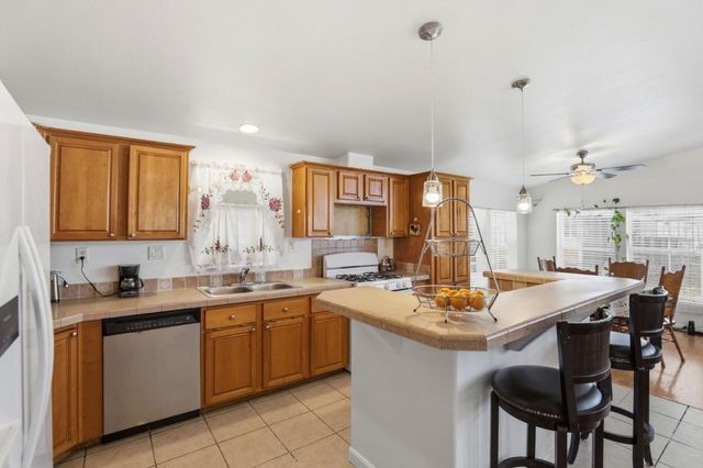 500 W 10th Street 119, Gilroy, CA 95020