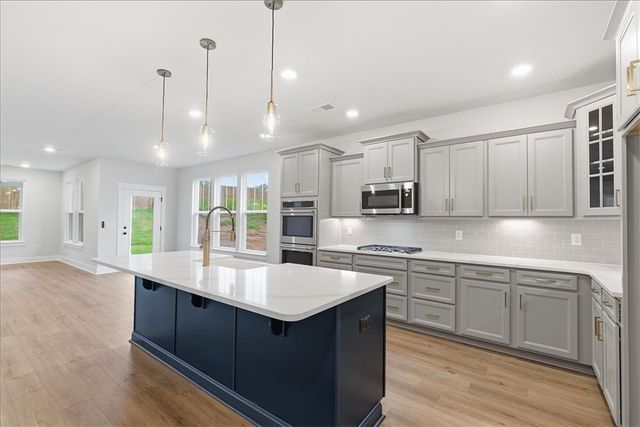 157 Ives Way, Piedmont, SC 29673