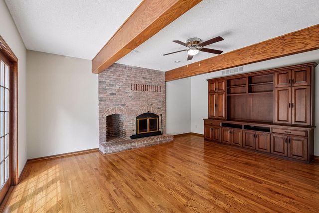 5 Acorn Drive, Sunfish Lake, MN 55077