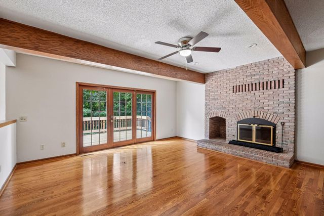 5 Acorn Drive, Sunfish Lake, MN 55077