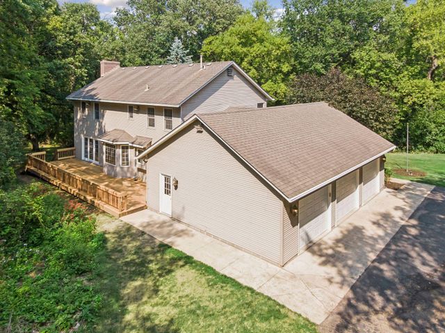5 Acorn Drive, Sunfish Lake, MN 55077