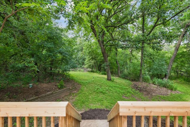 5 Acorn Drive, Sunfish Lake, MN 55077