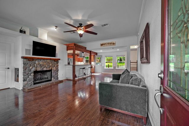 260 Susan Drive, Pottsboro, TX 75076