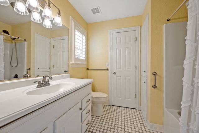 260 Susan Drive, Pottsboro, TX 75076