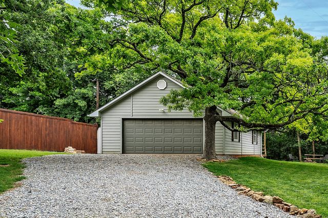 260 Susan Drive, Pottsboro, TX 75076