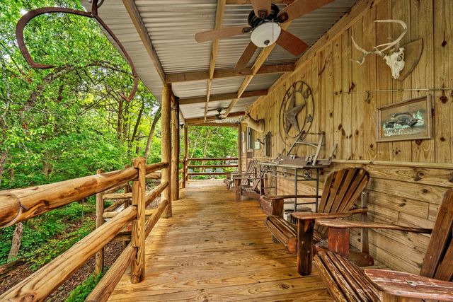 260 Susan Drive, Pottsboro, TX 75076