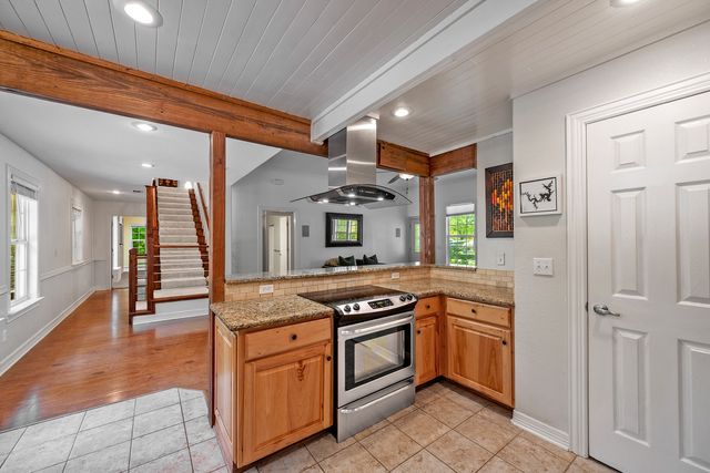 260 Susan Drive, Pottsboro, TX 75076