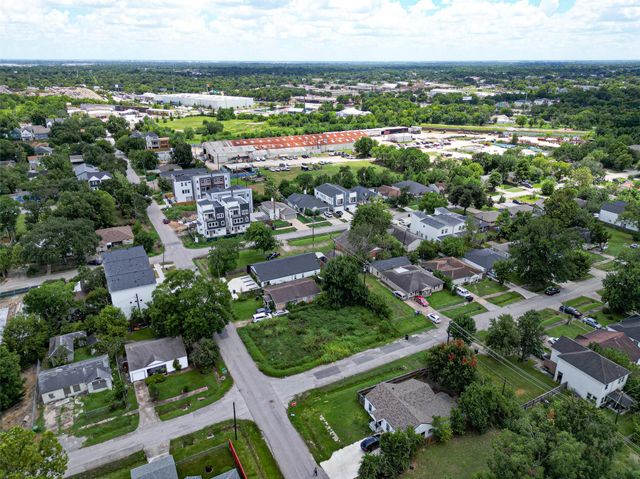 7211 Conley Street, Houston, TX 77021