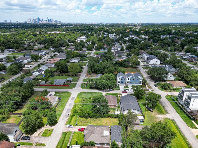 7211 Conley Street, Houston, TX 77021