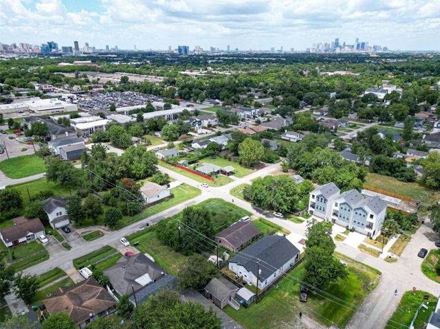 7211 Conley Street, Houston, TX 77021