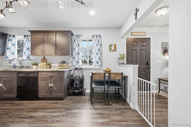 8573 Liberty Boulevard, Westland, MI 48185