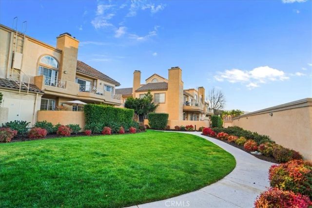 23633 Del Monte 272, Valencia, CA 91355