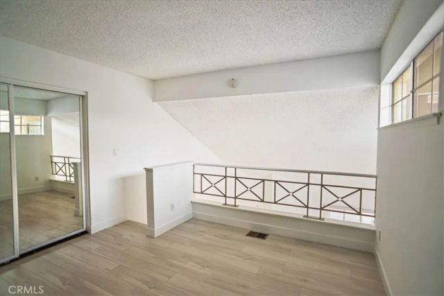 23633 Del Monte 272, Valencia, CA 91355