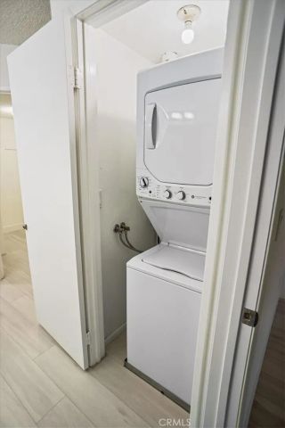 23633 Del Monte 272, Valencia, CA 91355